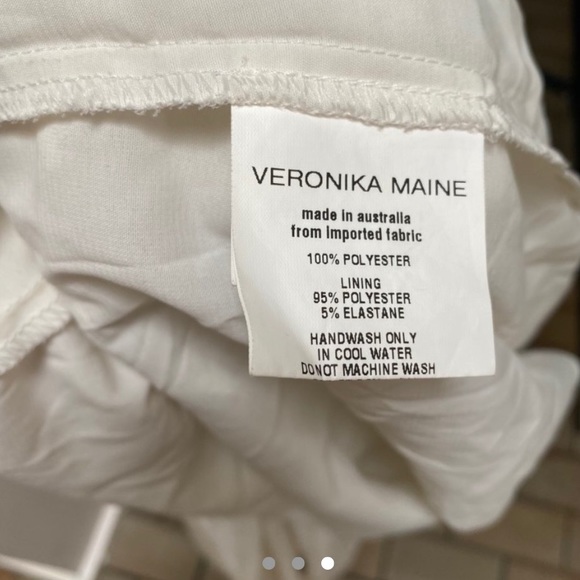 Veronika Maine white pleated skirt - Picture 3 of 3